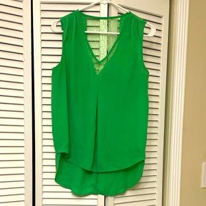 Women's Lime Sleeveless Dip Hem Top
